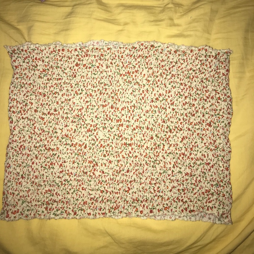 Brandy Melville Scrunched Tube Top